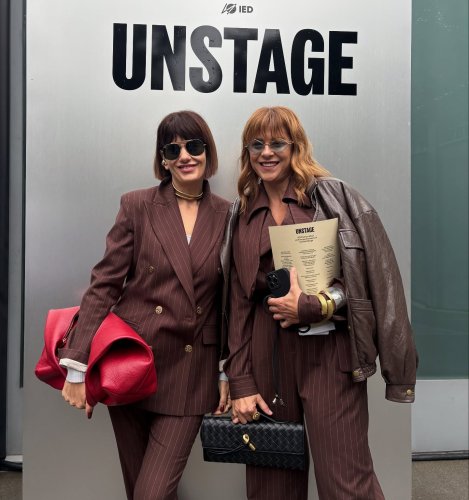 Carousel post from soniajamp.