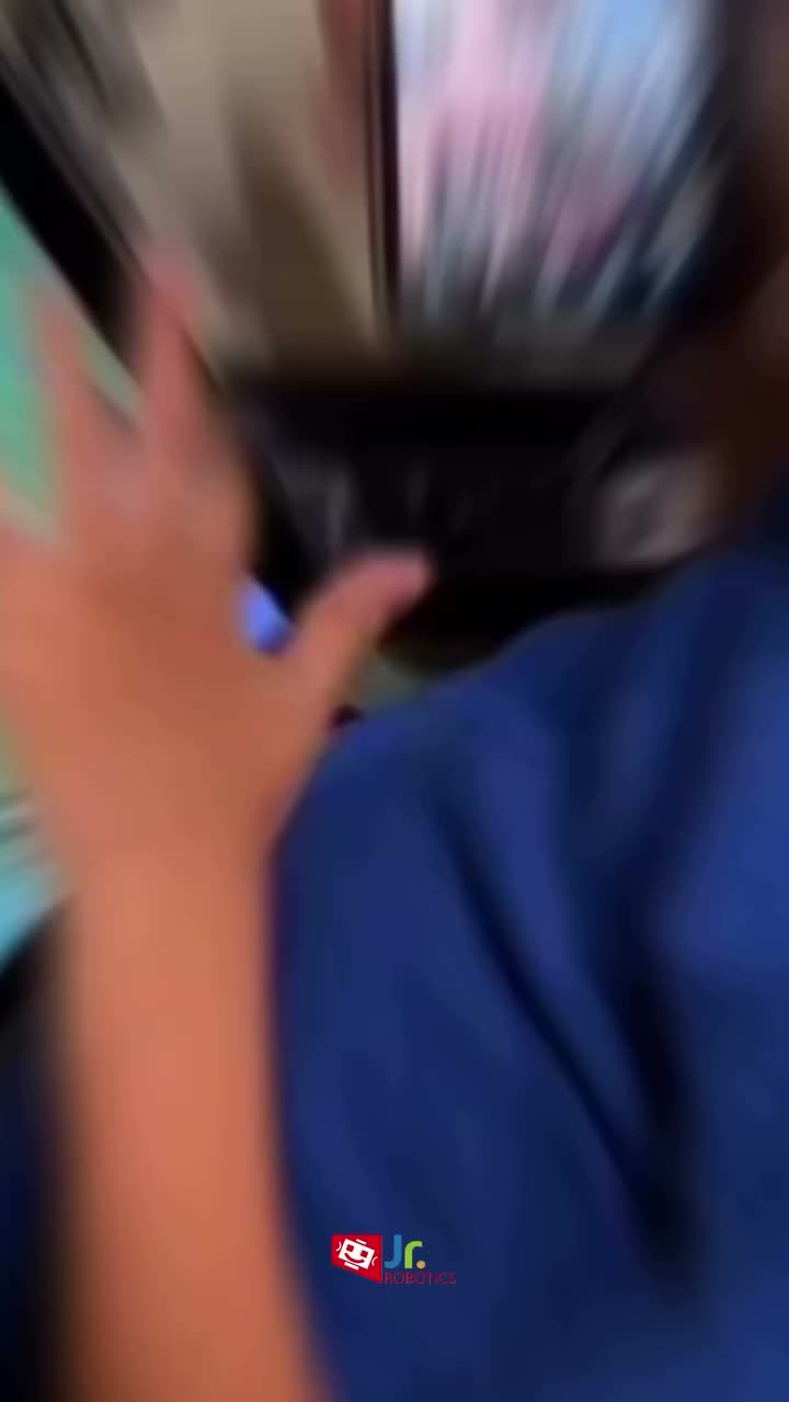 Video post from jr.robotics.