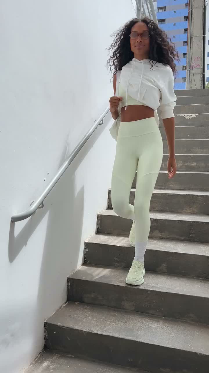 Video post from liveoficial.