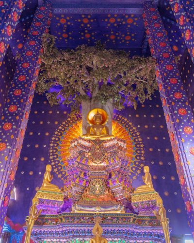 Carousel post from amazingthailandjp.