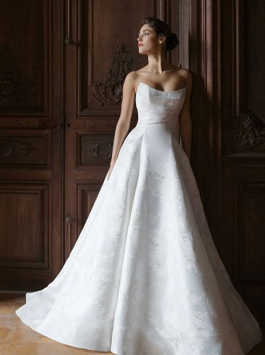 Photo post from jolibride.