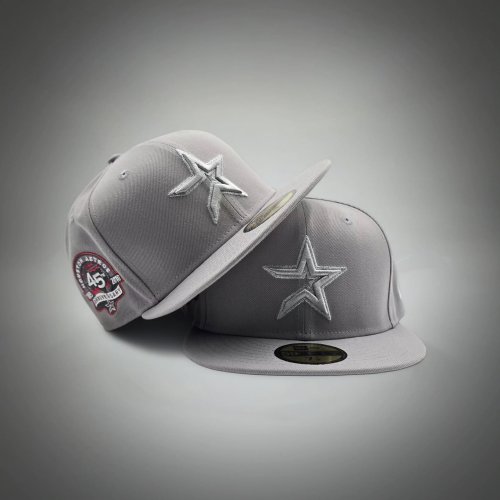 Carousel post from exclusive.fitted.