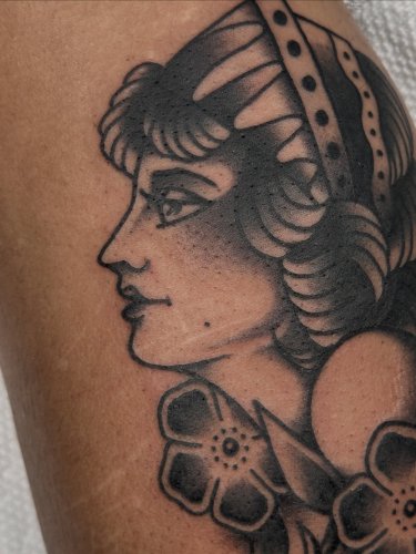 Carousel post from jitanforcier.