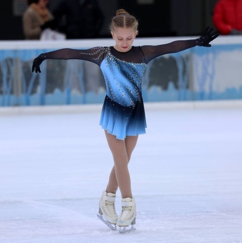 Carousel post from icetheatreofny.