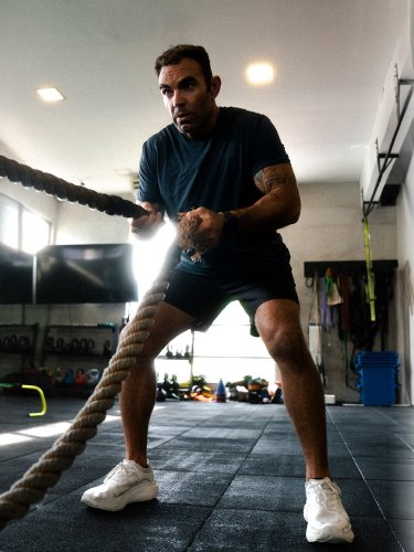 Carousel post from liveoficial.