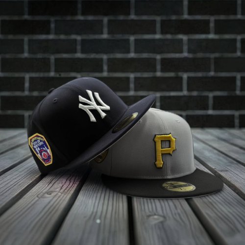 Carousel post from exclusive.fitted.