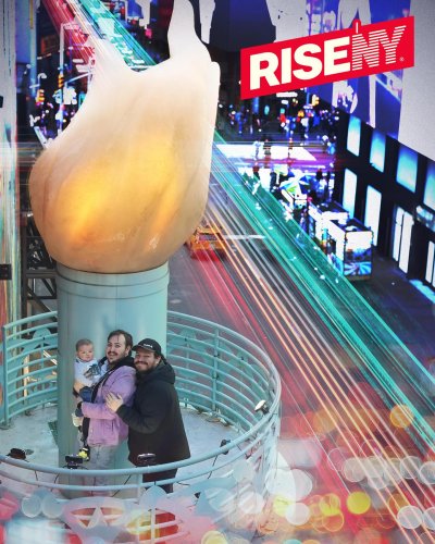 Carousel post from leetonks.