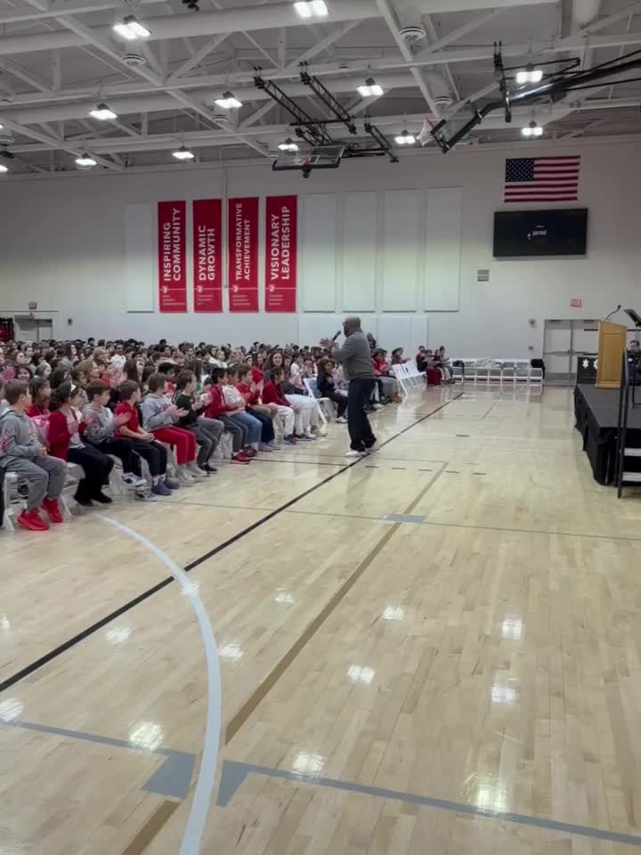 Carousel post from saeslions.