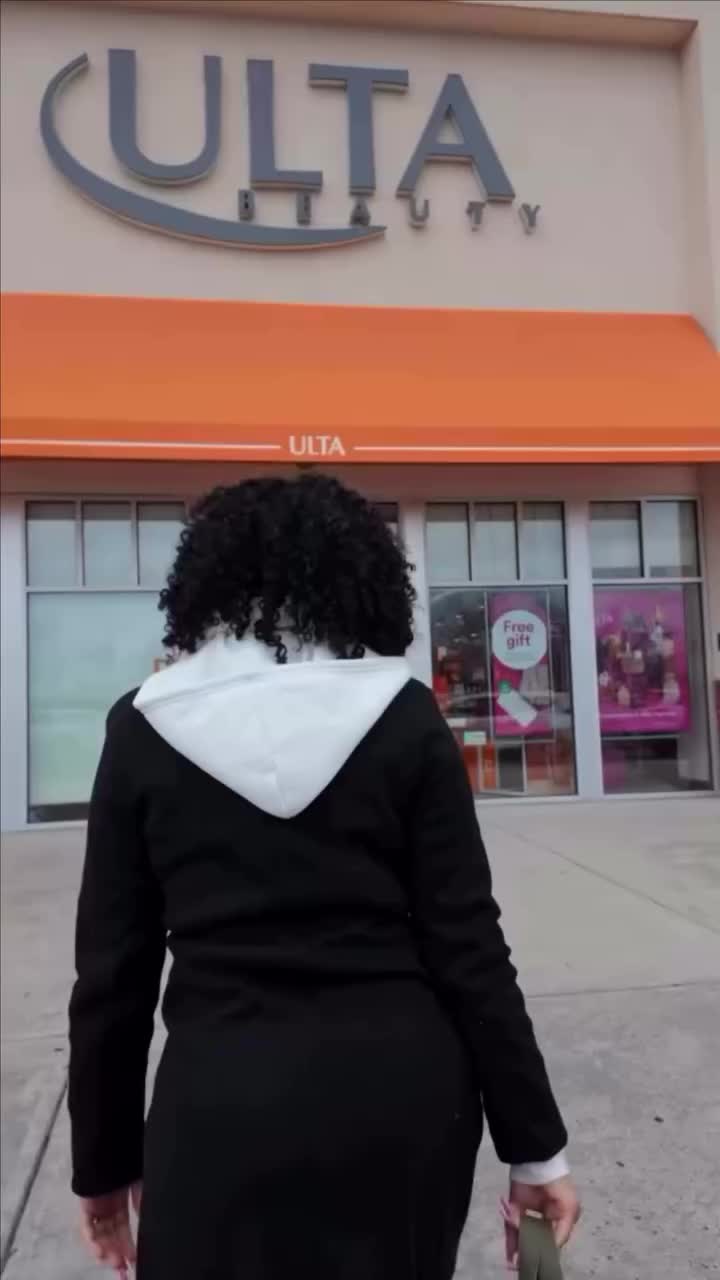 Video post from mixedchickshair.