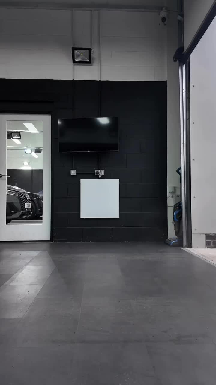 Video post from spotlessdetailing_group.