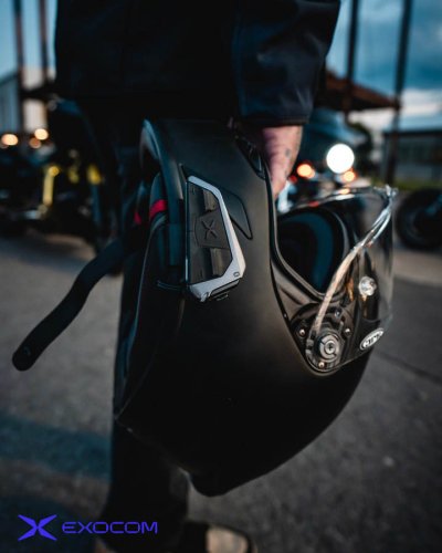 Photo post from motomax.