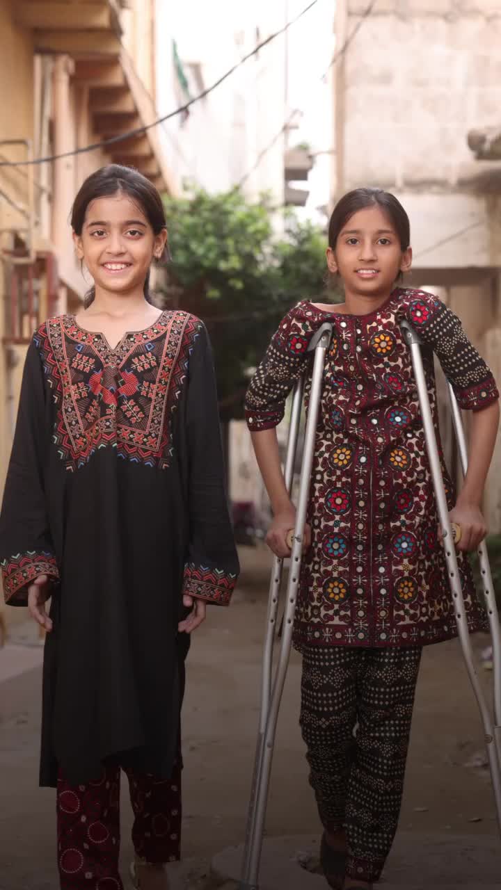 Video post from pakfightspolio.