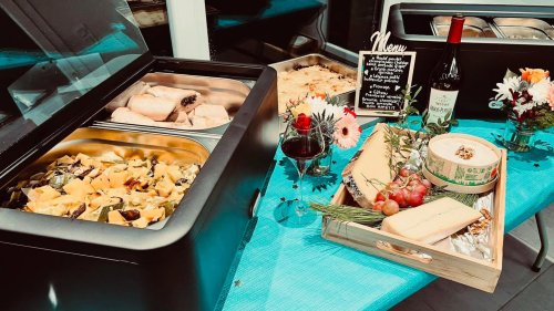 Carousel post from miditreizepontarlier.