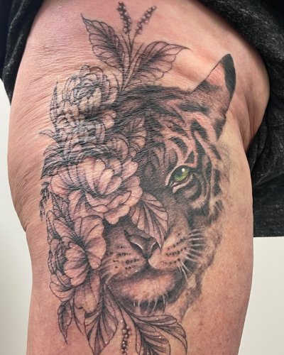 Photo post from lovetattoossandhurst.