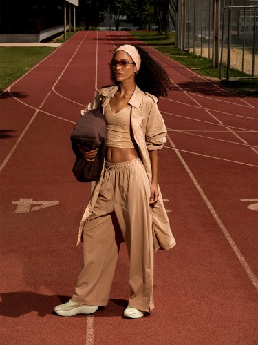 Carousel post from liveoficial.