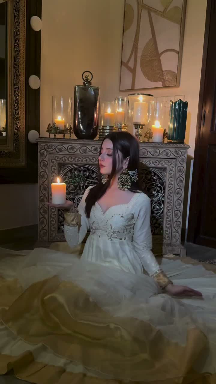 Video post from alizehshahofficial.