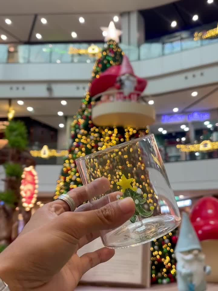 Carousel post from crane_living.