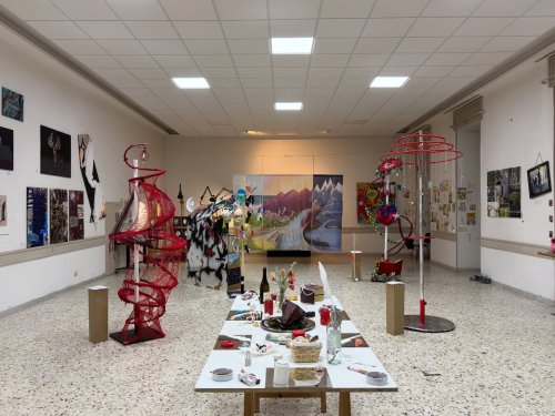 Carousel post from aur_arts.