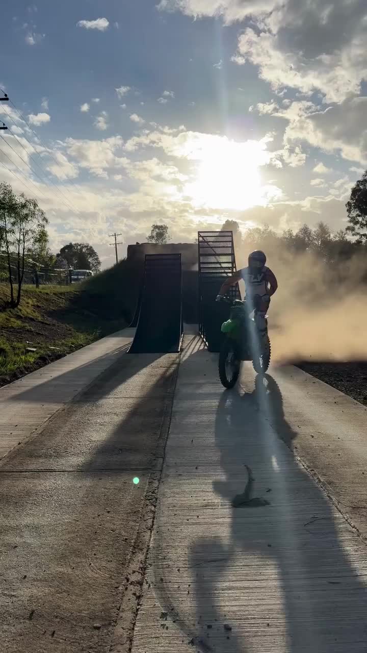 Video post from alburycity.
