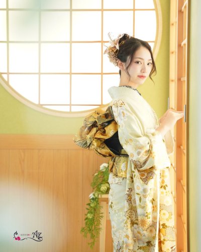 Carousel post from azshinkawasaki.