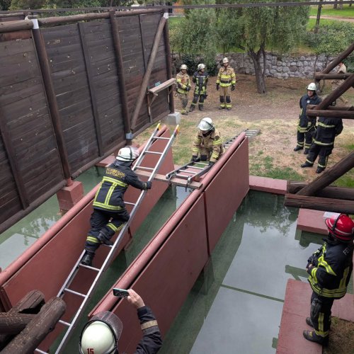 Carousel post from escuelamilitaroficial.