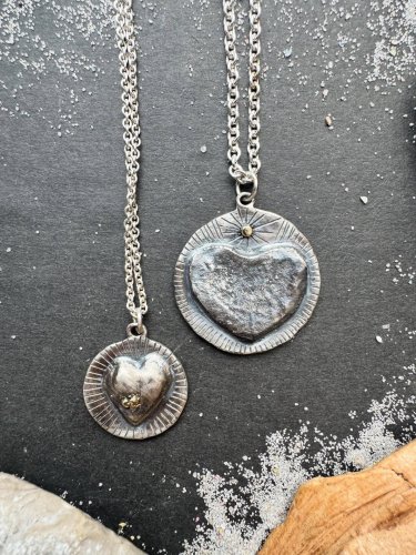 Carousel post from sylviemajerova.