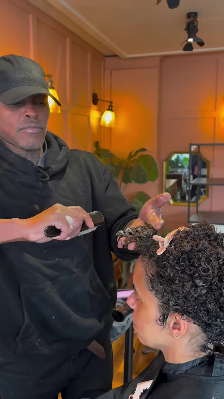 Video post from kinkbynaturekbn.