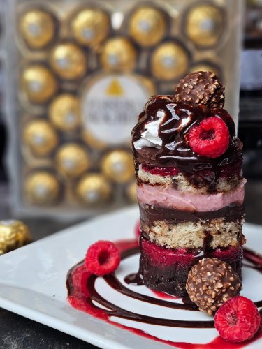 Photo post from laurasbarandgrill.