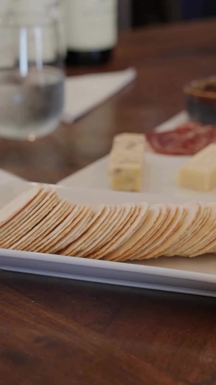 Video post from gundogestate.