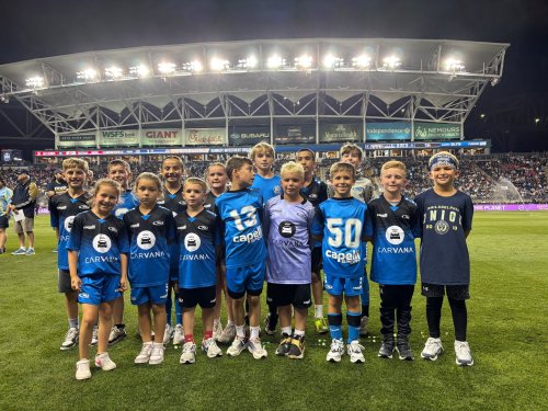 Carousel post from parushsoccer.