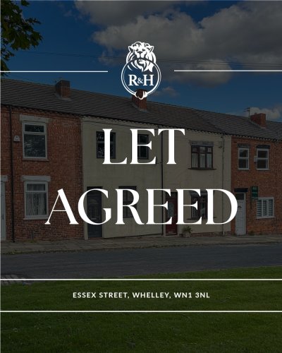 Photo post from reganhallworth.