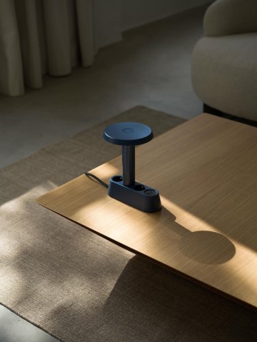 Carousel post from onofficemag.