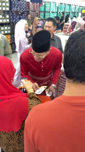 Video post from jakeltextile.