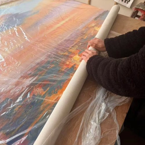 Carousel post from dc.artgallery.