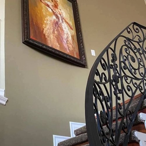 Carousel post from dc.artgallery.