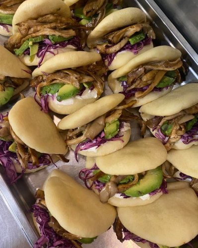 Carousel post from miditreizepontarlier.