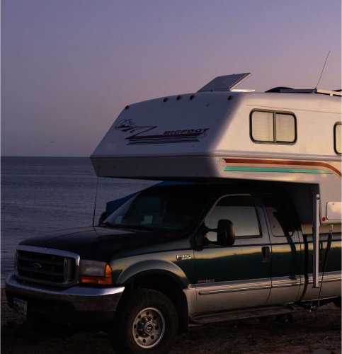 Carousel post from libtechsurf.