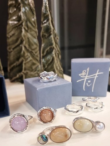 Carousel post from madeinmedelpad.