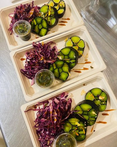 Carousel post from miditreizepontarlier.