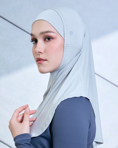 Carousel post from galeriariani.