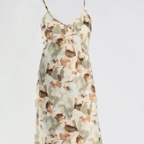 Carousel post from festival_mall.