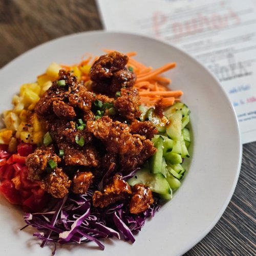 Photo post from laurasbarandgrill.