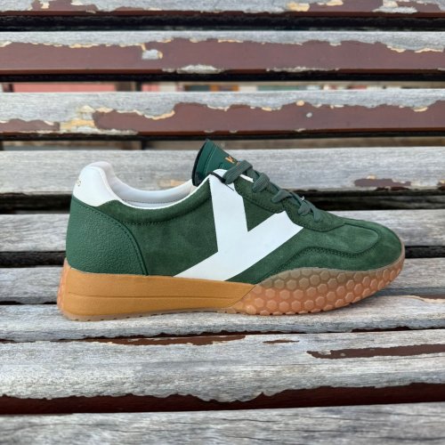 Carousel post from almareafootwear.