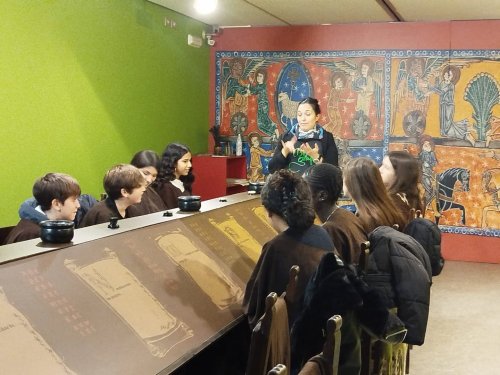 Carousel post from ellacuriazurbaranbhi.