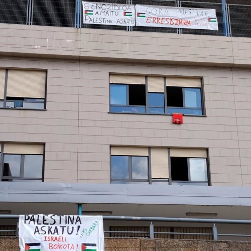 Carousel post from ellacuriazurbaranbhi.