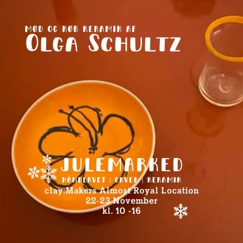 Carousel post from claymakers.royal.