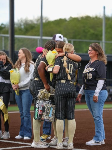 Carousel post from bvtigernews.