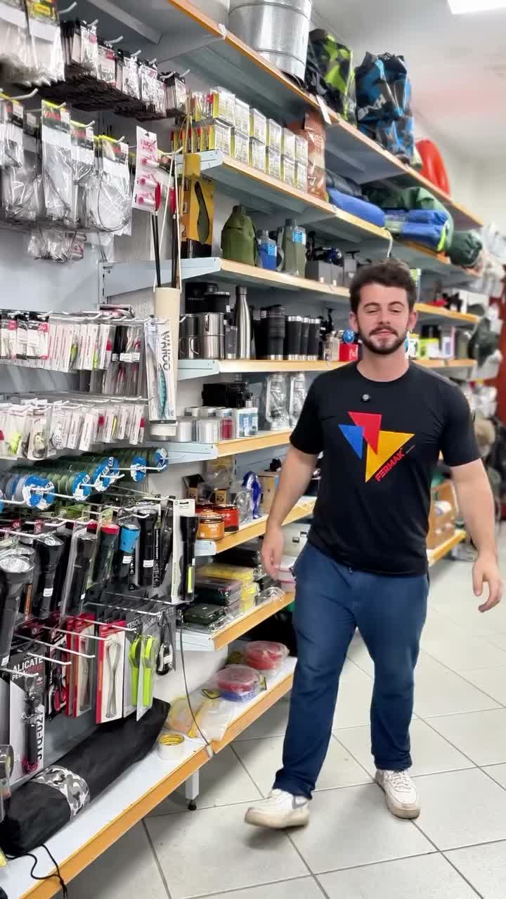 Video post from fermakoficial.