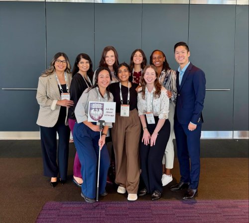 Carousel post from uchicagooptom.