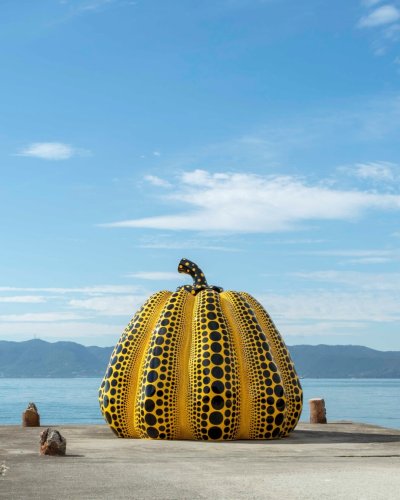 Carousel post from bluesky.escapes.